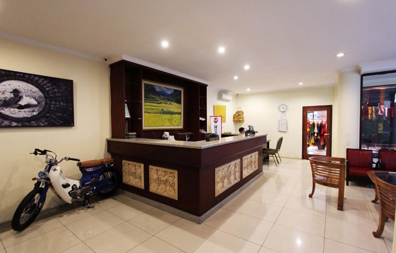 Hotel Intansari Dempassar Exterior foto
