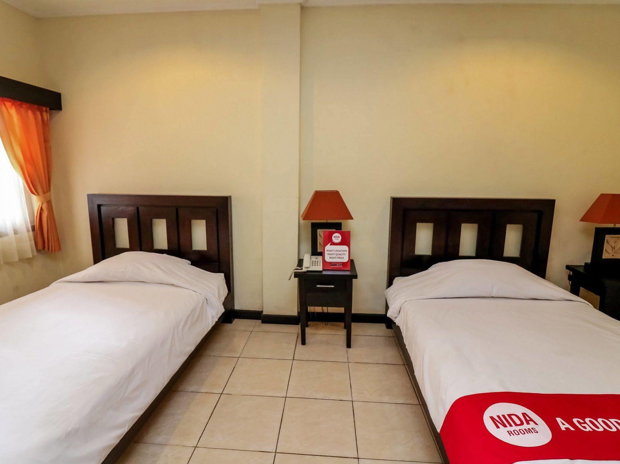 Hotel Intansari Dempassar Exterior foto